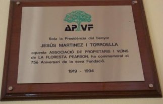 Placa del 75è aniversari